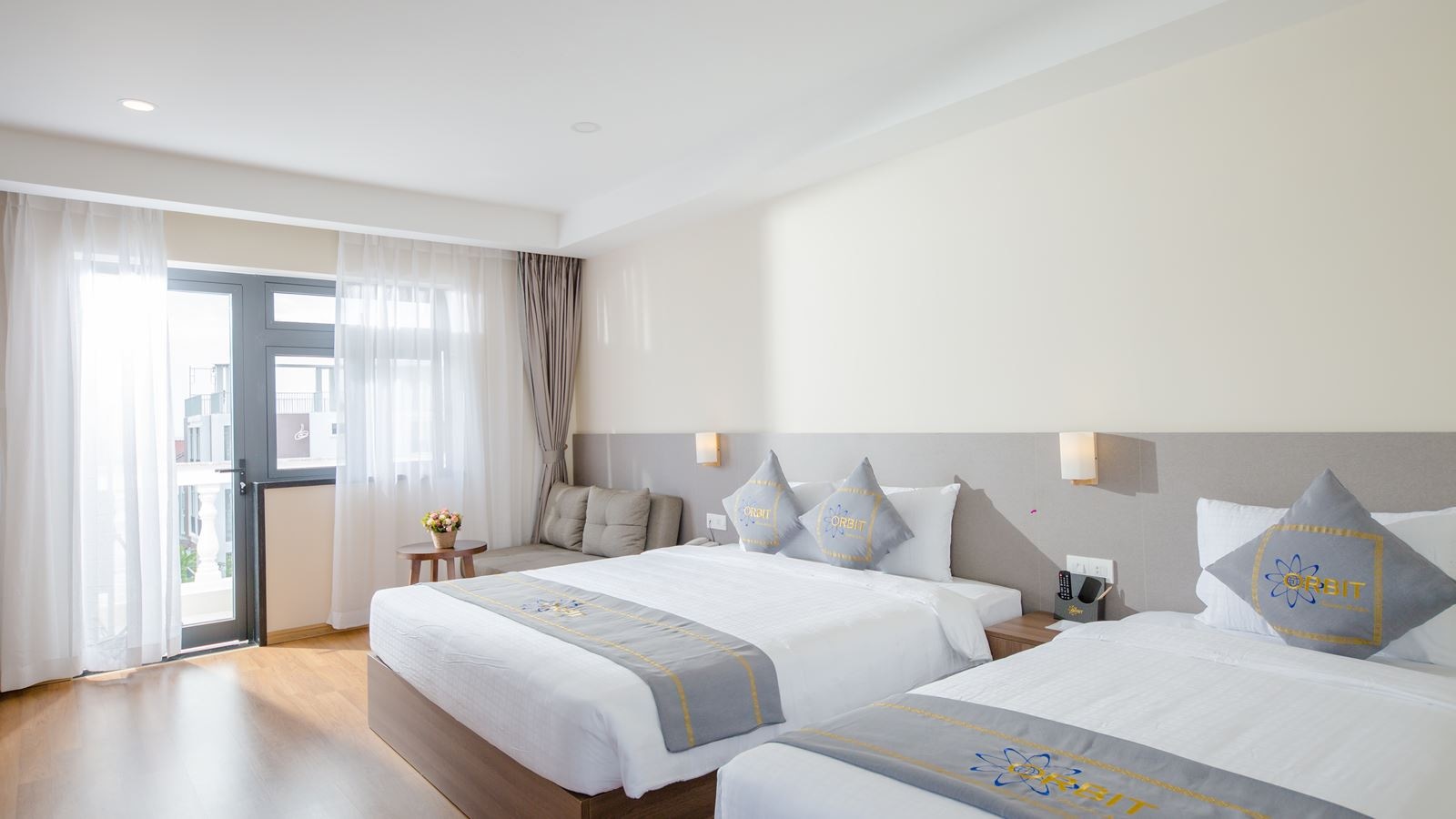 rooms-premier-deluxe-mountain