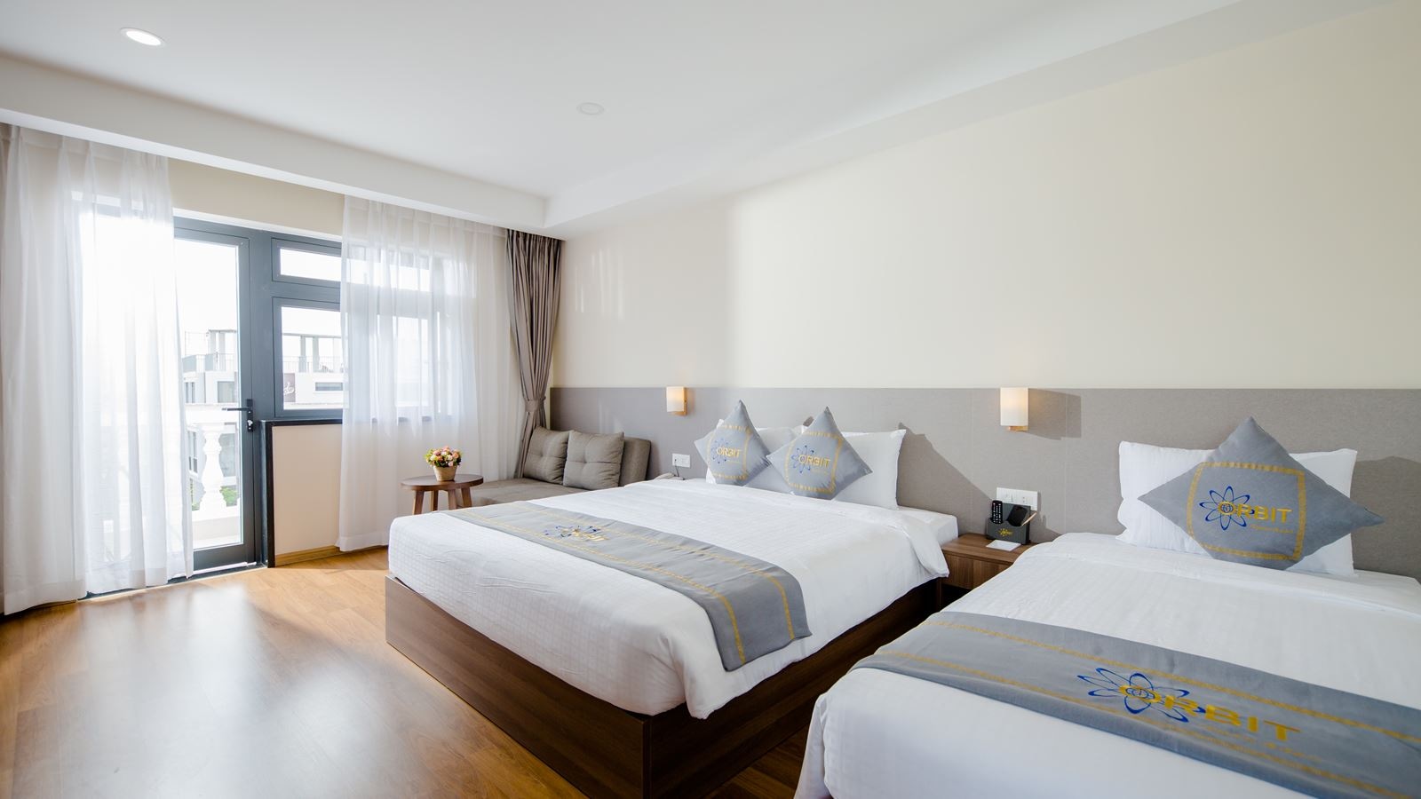 rooms-premier-deluxe-mountain