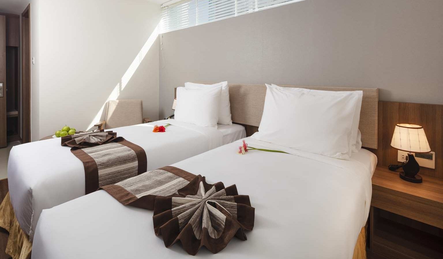 rooms-superior-no-window-child-without-extra-bed