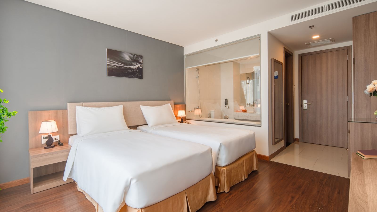 rooms-deluxe-partial-sea-view-child-without-extra-bed