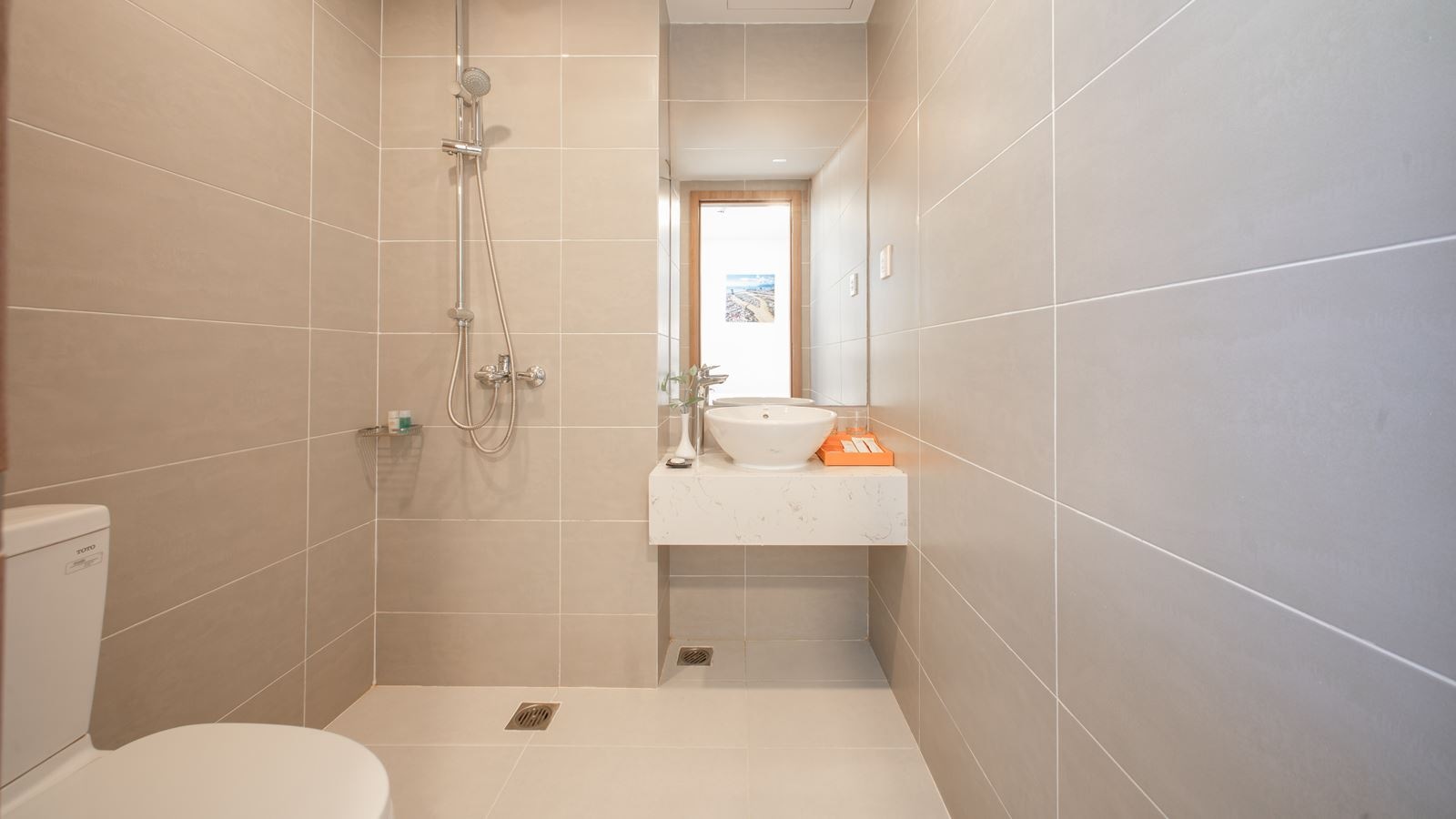 rooms-standard-no-window-child-without-extra-bed