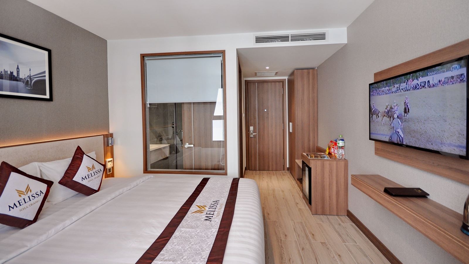 rooms-deluxe-partial-seaview