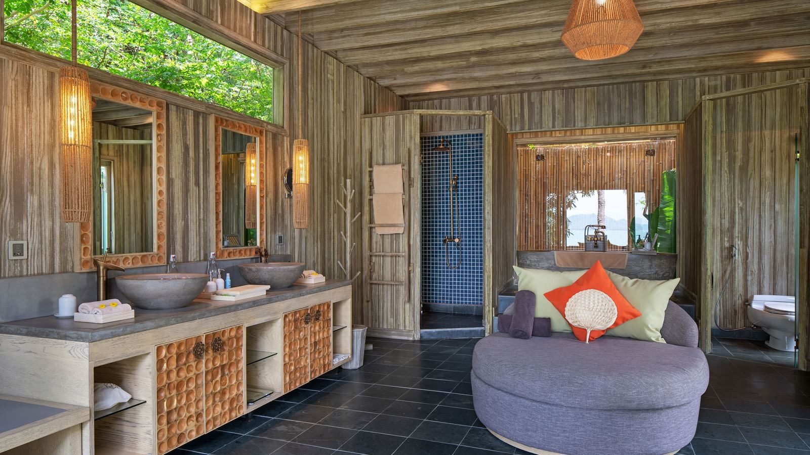 rooms-beachfront-pool-villa