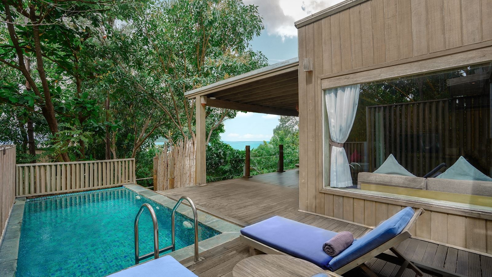 rooms-bay-view-pool-villa