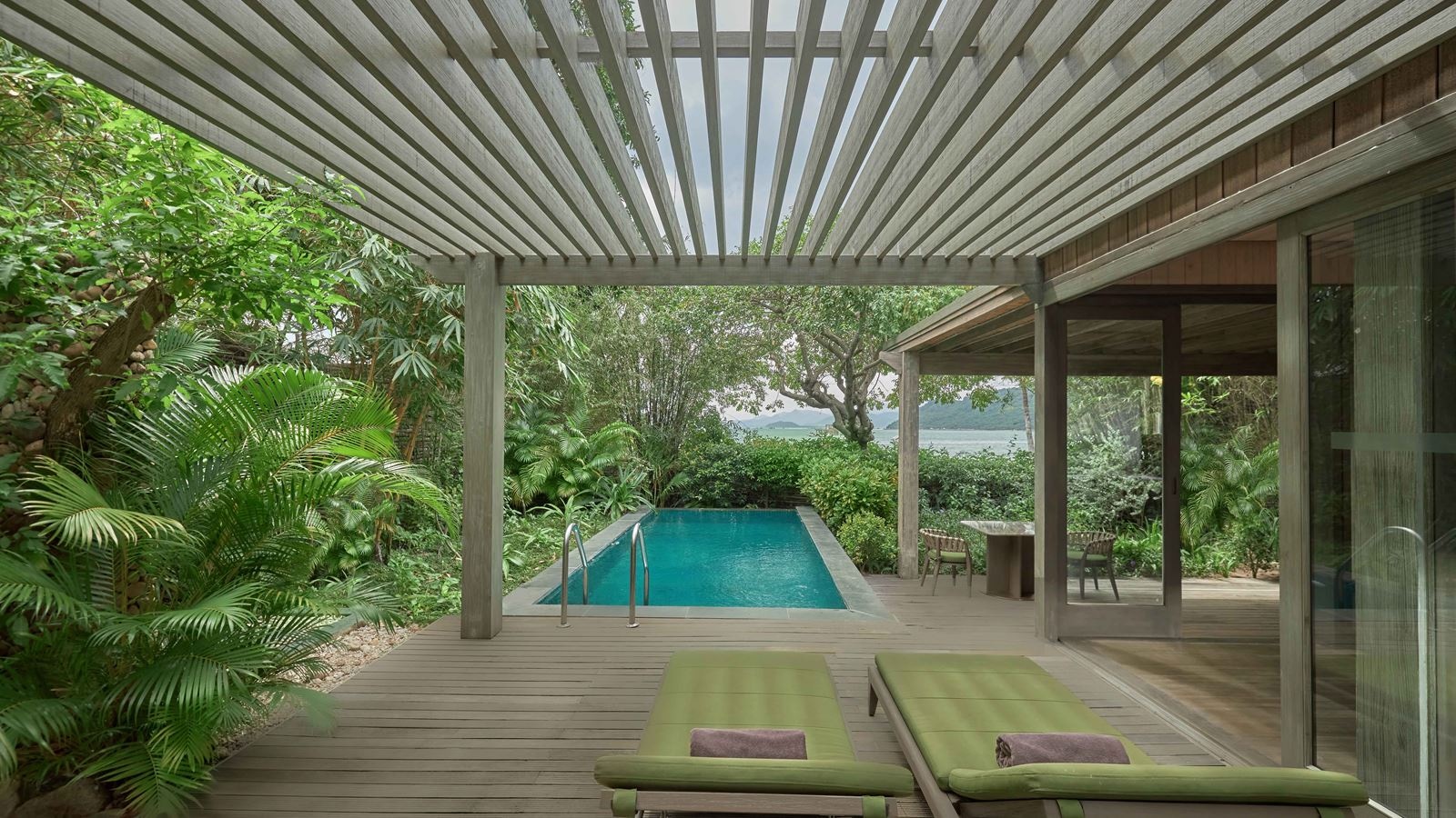 rooms-ocean-view-pool-villa-child-without-extra-bed