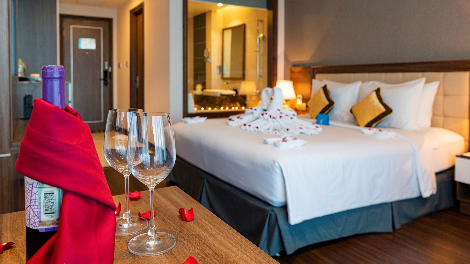 rooms-deluxe-ocean-view