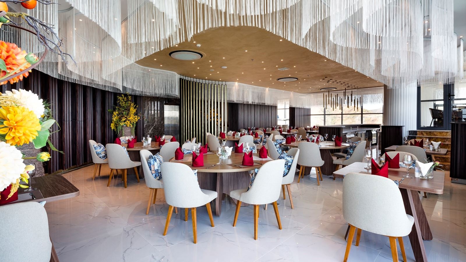 restaurants-tulip-restaurant