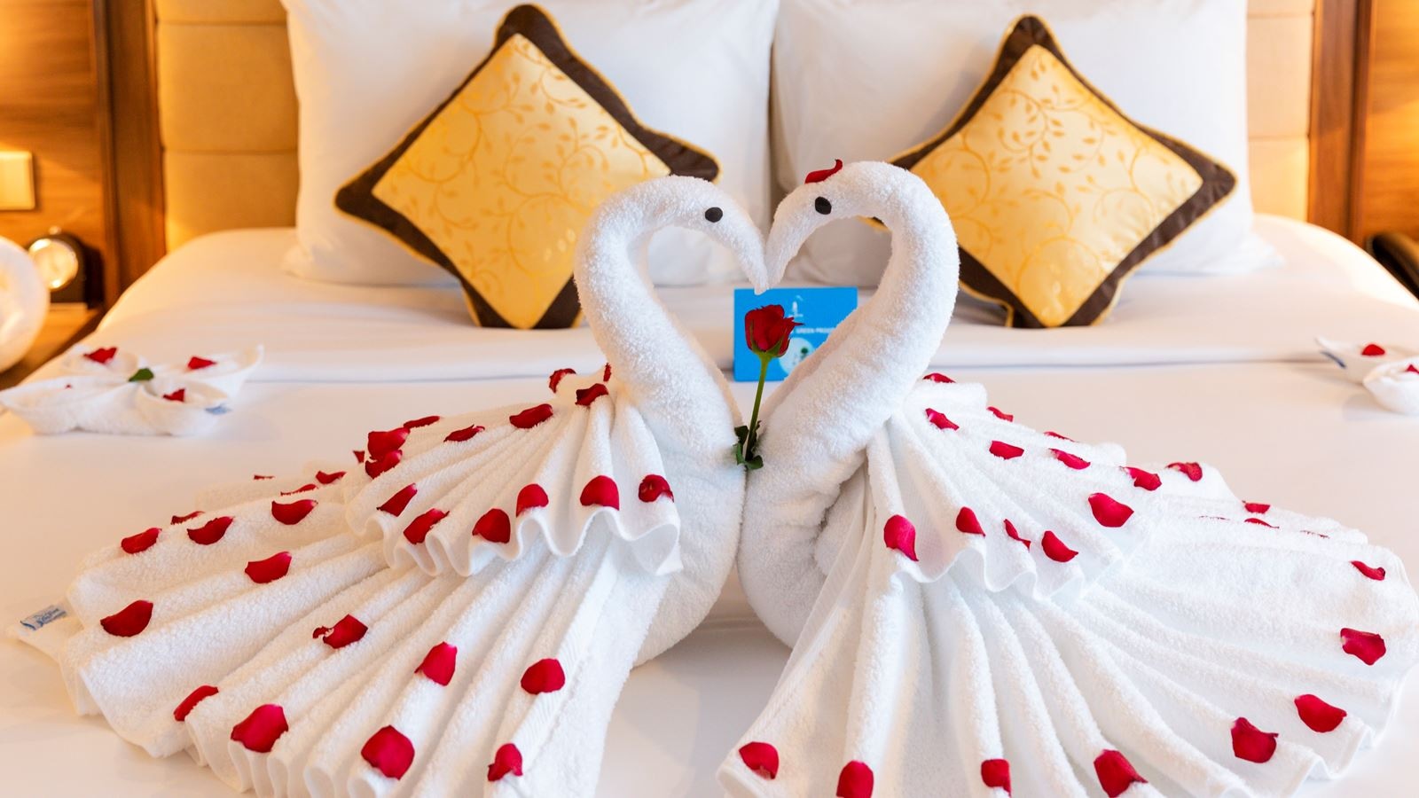 rooms-deluxe-ocean-view-child-without-extra-bed
