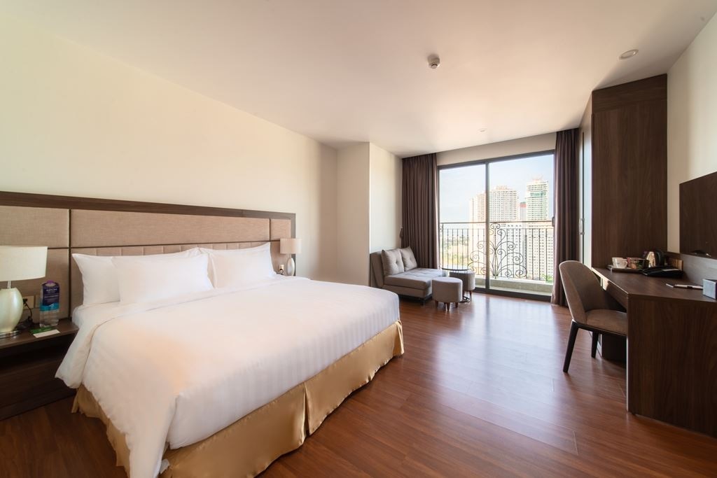 rooms-studio-ocean-view-with-balcony-child-without-extra-bed