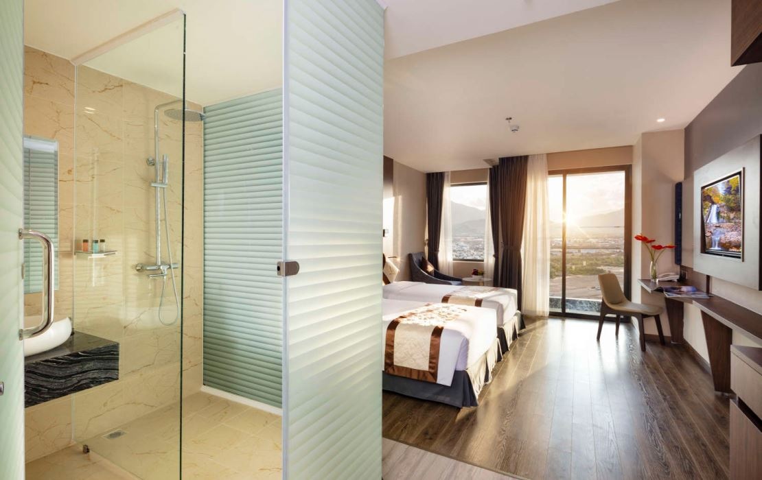 rooms-premier-deluxe-triple