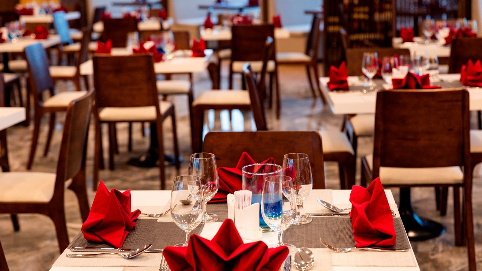 restaurants-oceania-restaurant