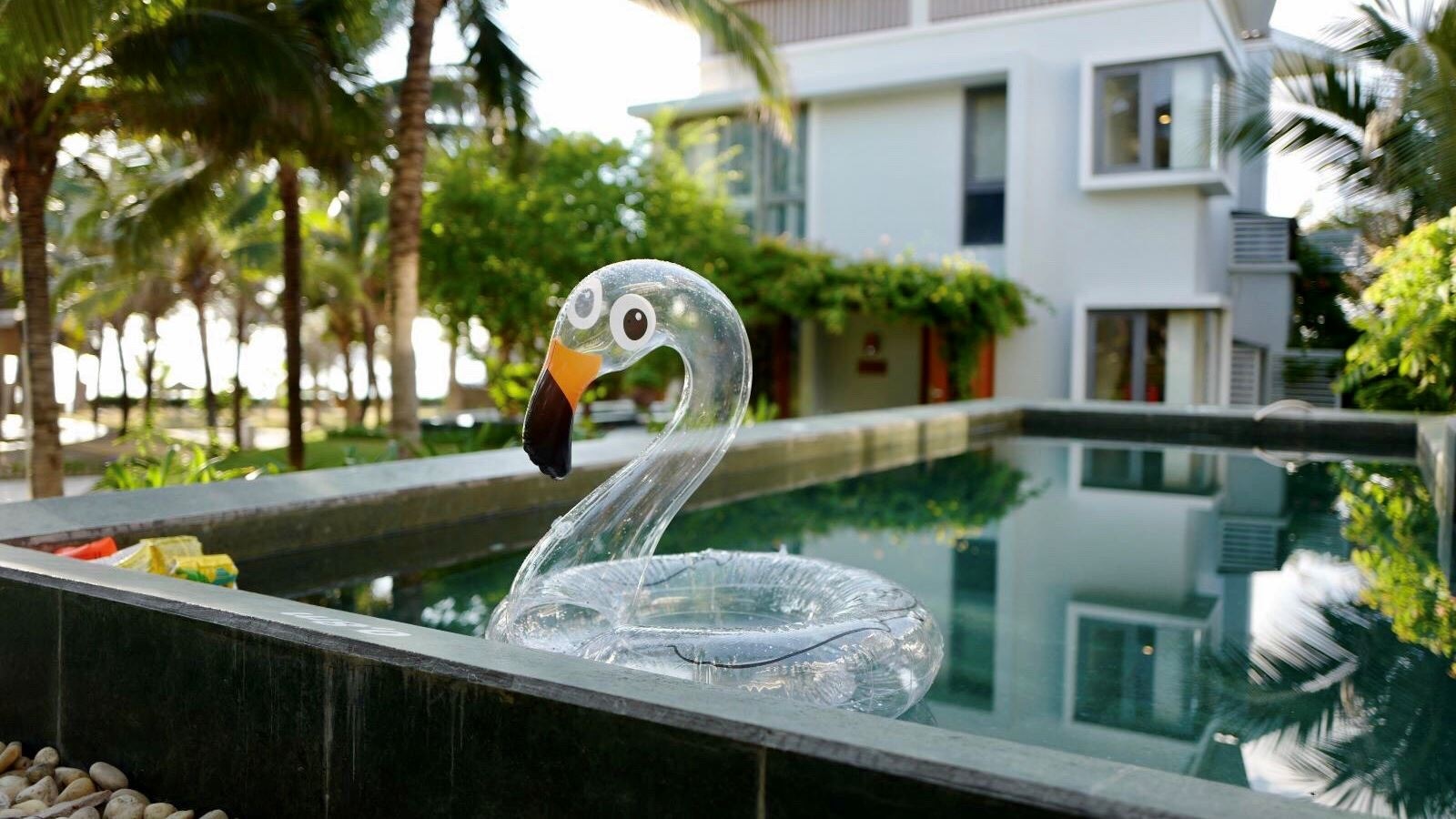 rooms-villa-3-bedrooms-balcony-with-private-pool