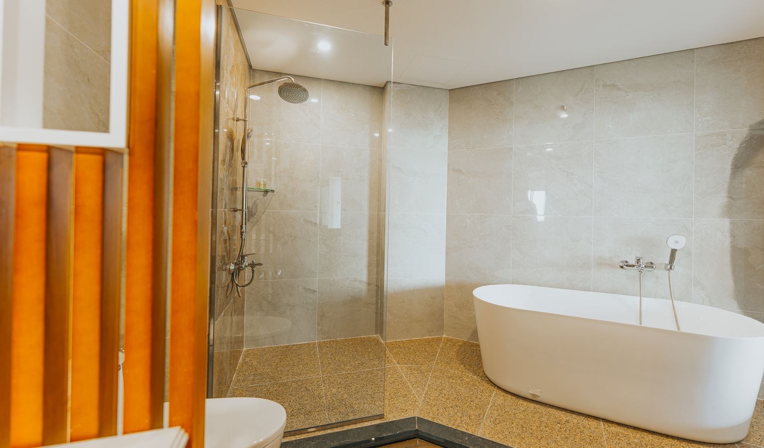 rooms-deluxe-grove-view