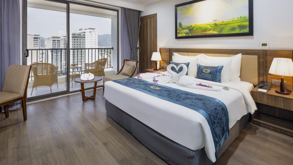 rooms-premier-city-view-with-balcony-child-without-extra-bed