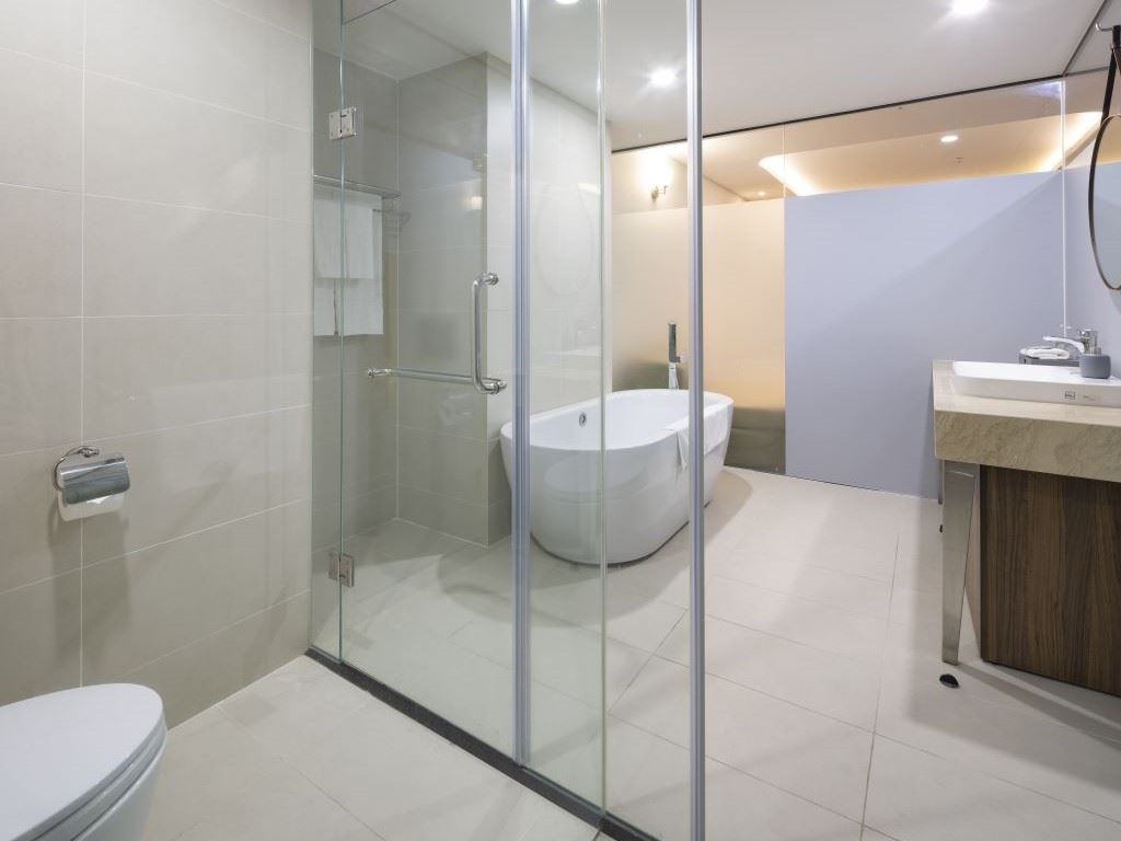 rooms-executive-sea-view-with-balcony