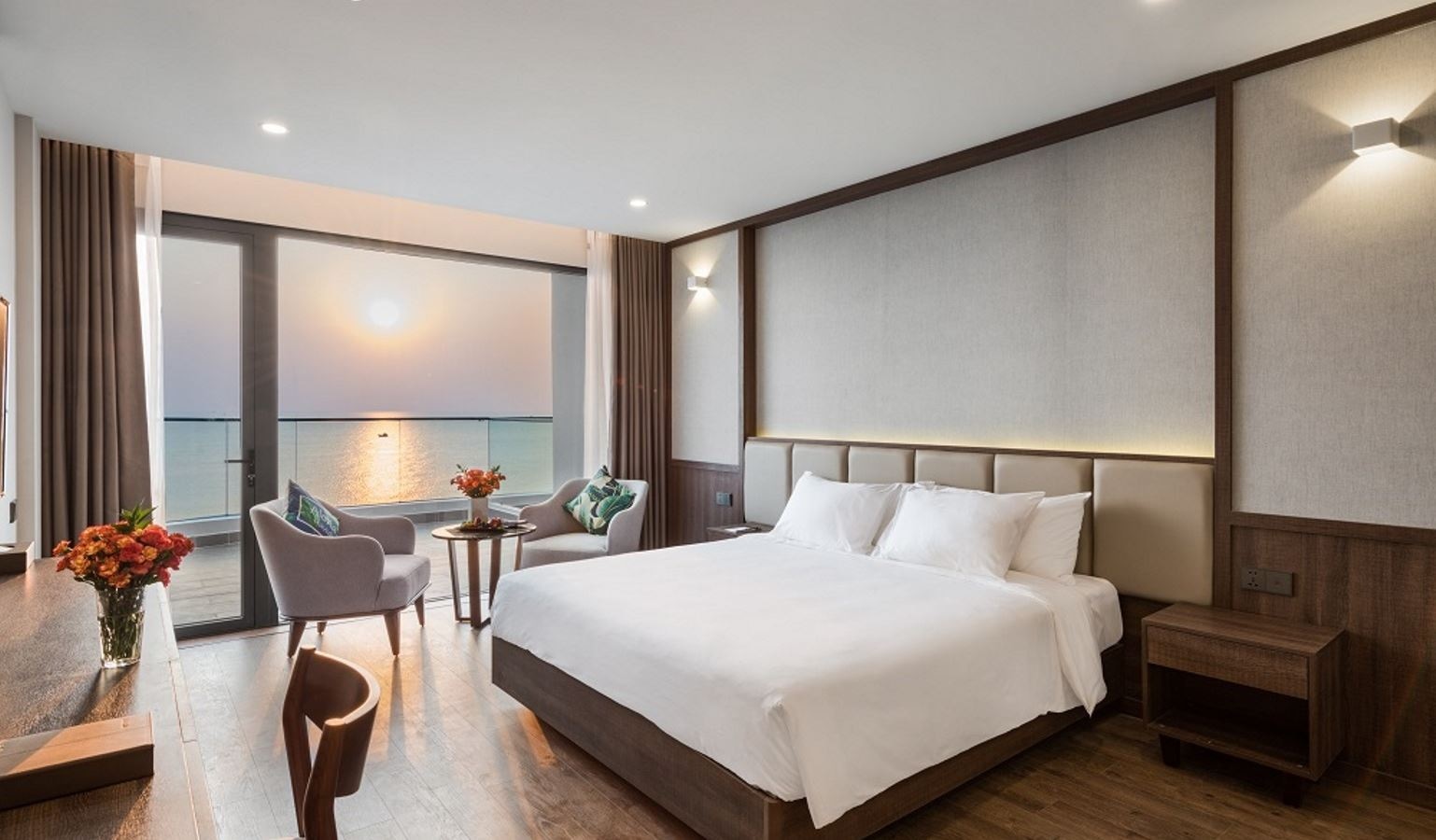rooms-deluxe-ocean-panorama