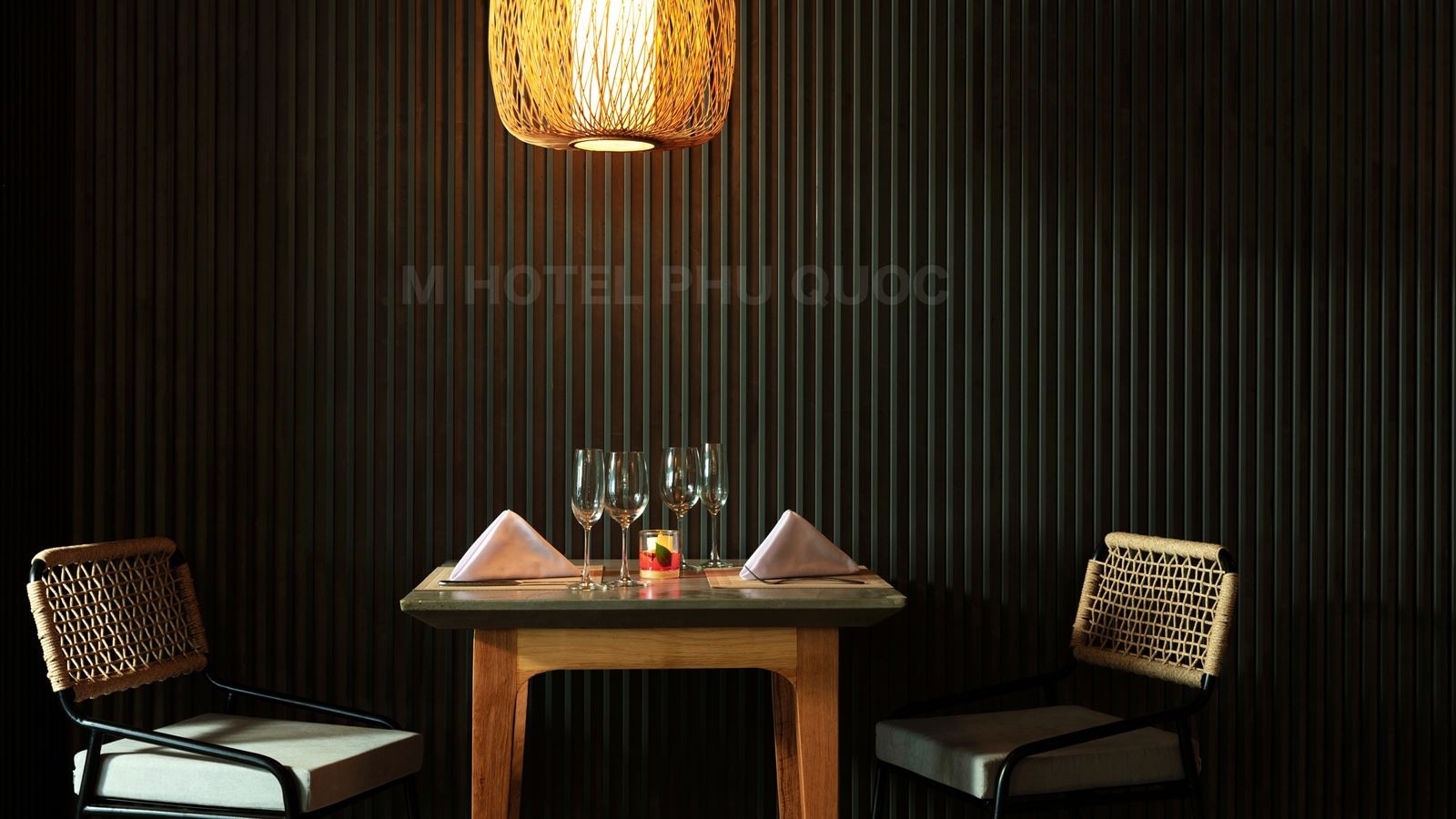 restaurants-m-sunset