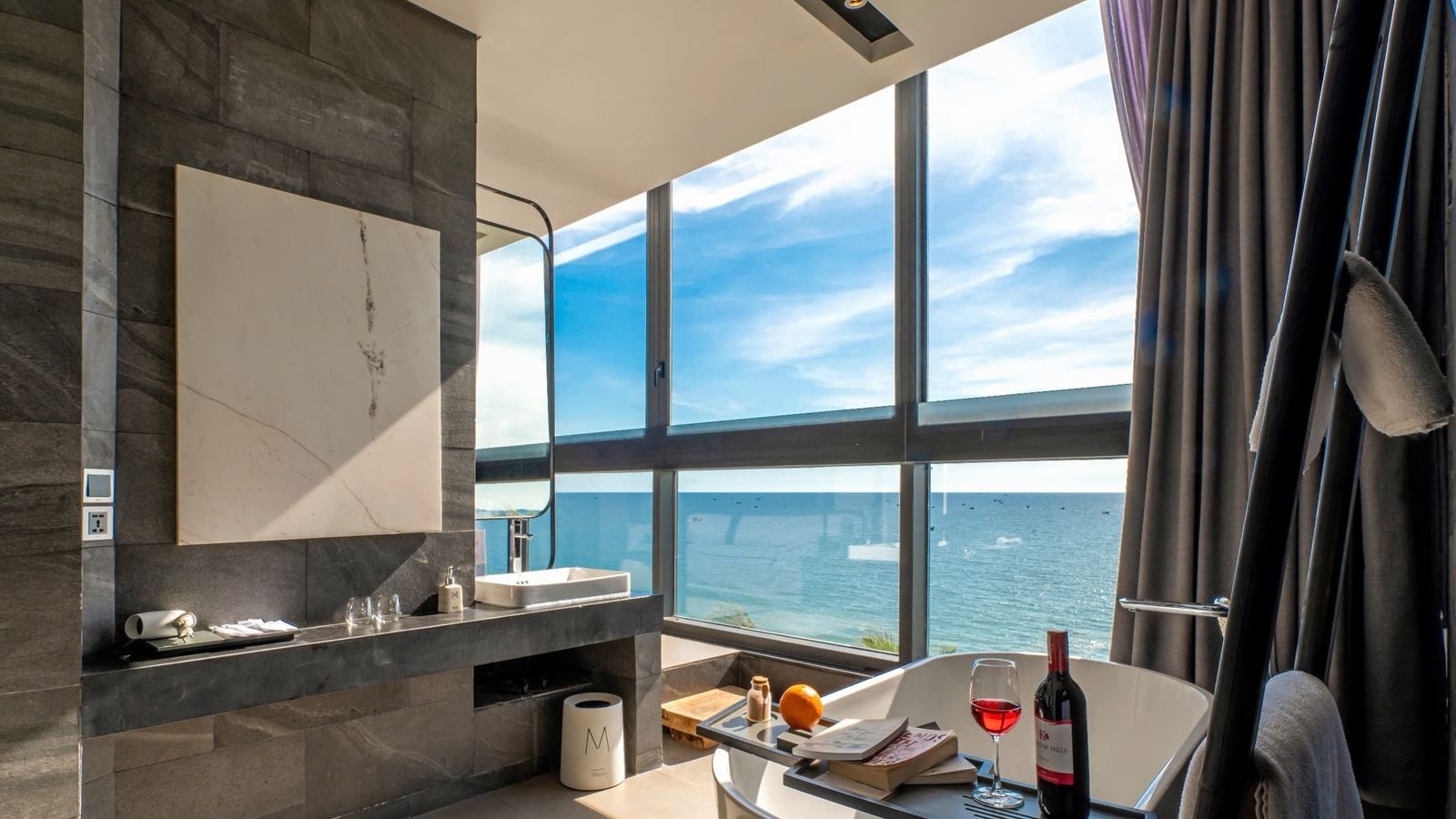 rooms-ocean-eyes-suite