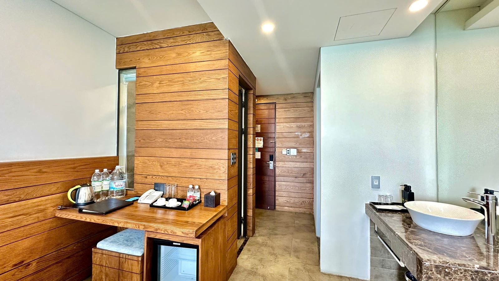 rooms-deluxe-sea-view