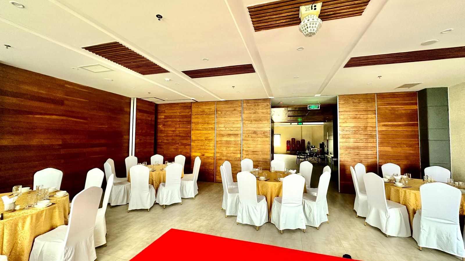 restaurants-joy-trip-restaurant