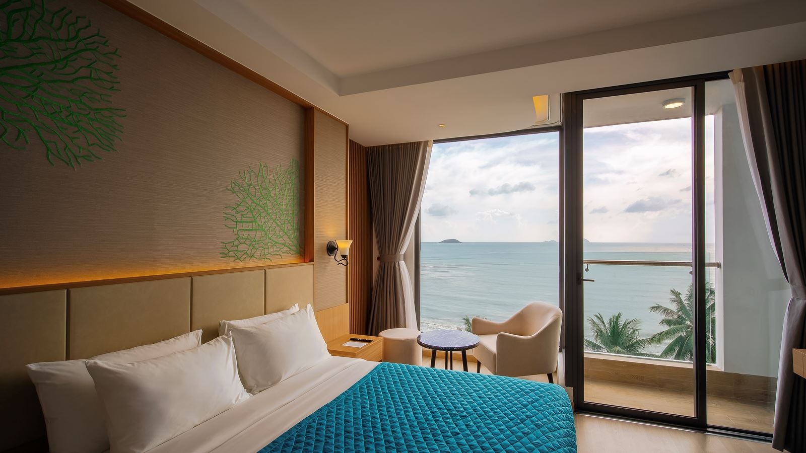 rooms-premier-deluxe-seaview-child-without-extra-bed