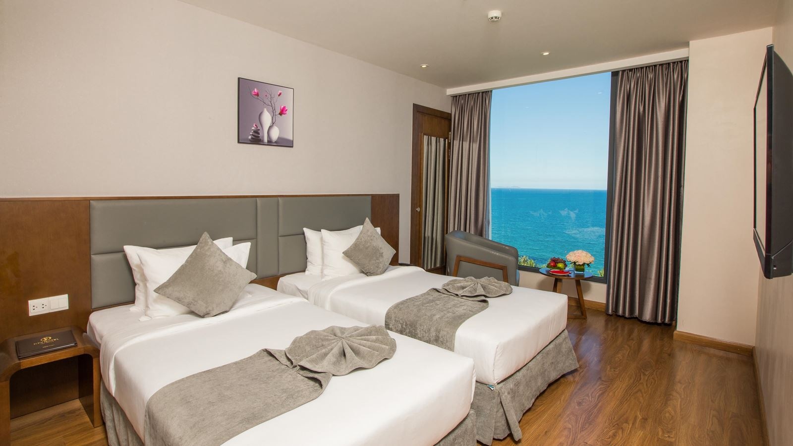 rooms-deluxe-ocean-view--child-without-extra-bed