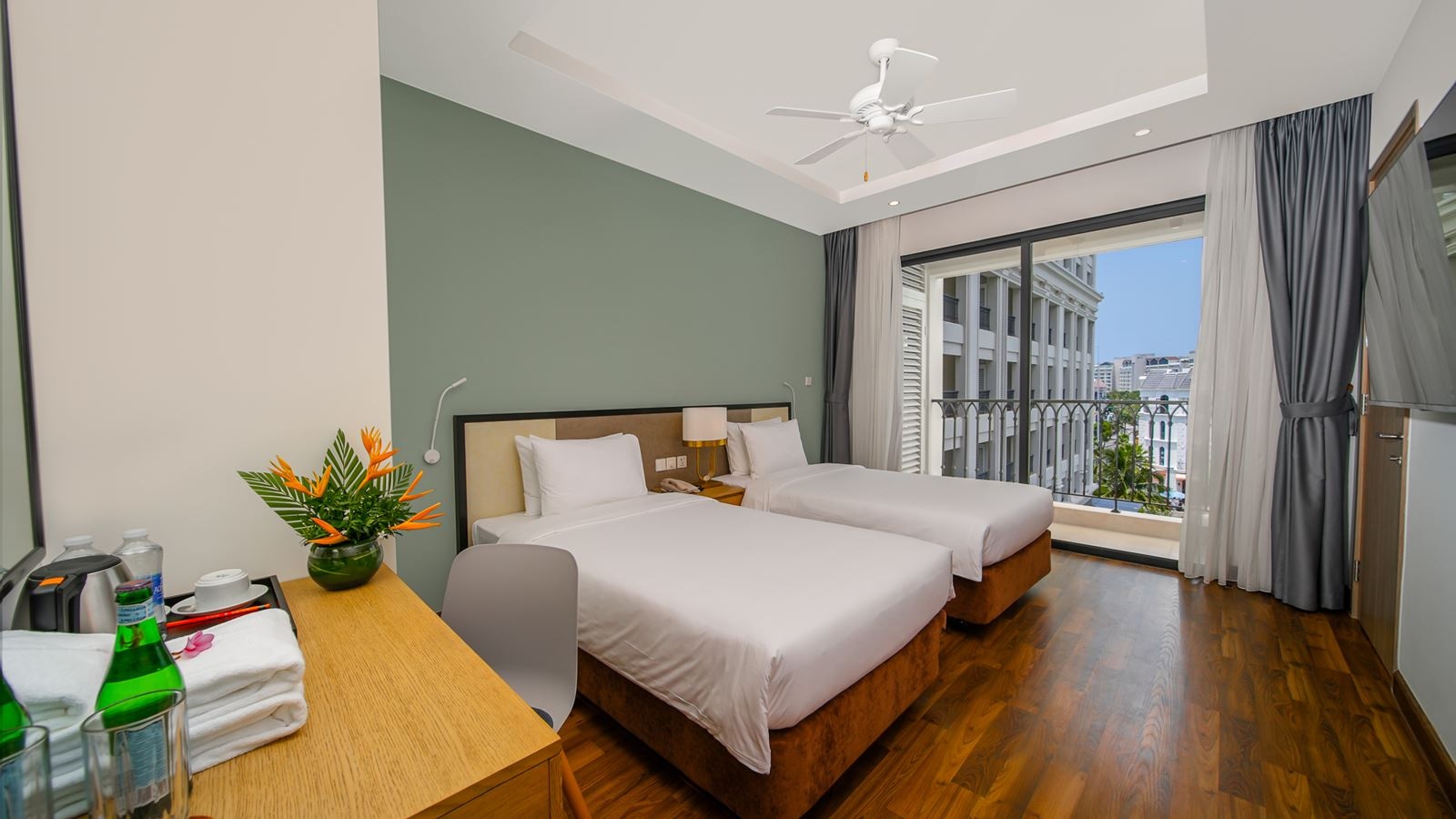 rooms-superior-gardenocean-view