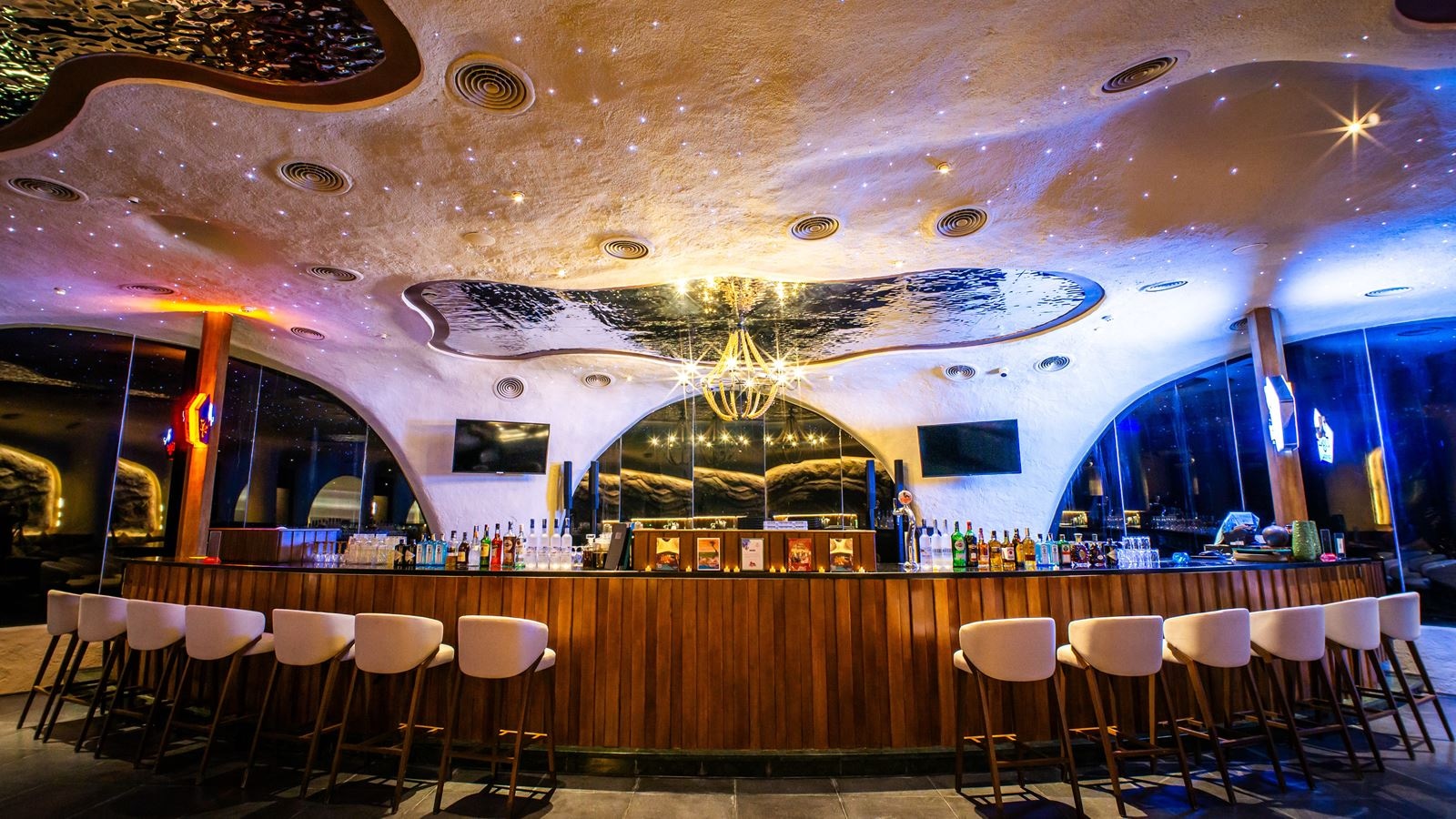 bars-waterfall-chill-bar