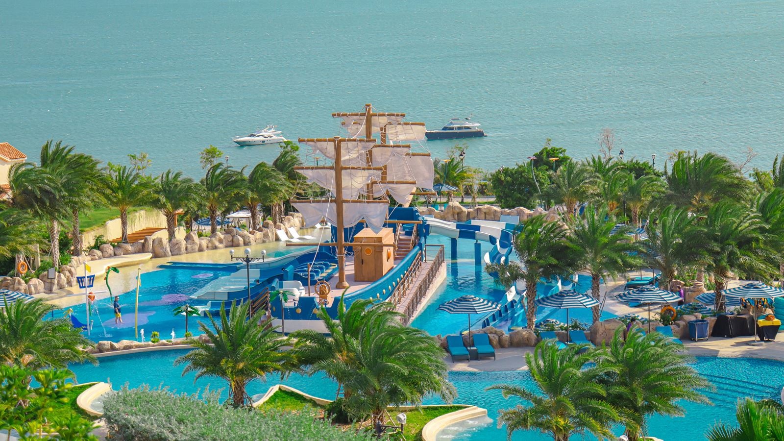 pools-outdoor-childrens-pool