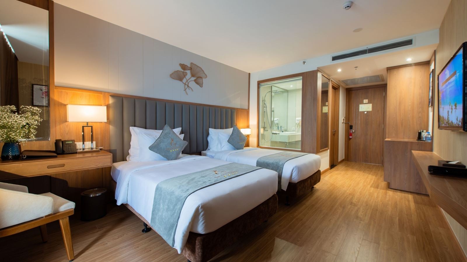 rooms-deluxe-ocean-view