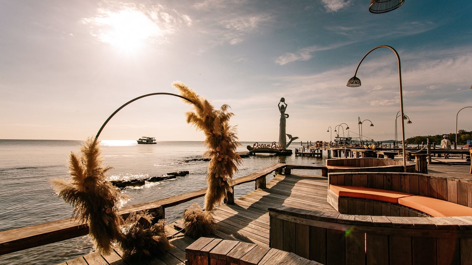 bars-the-haven-beach-club