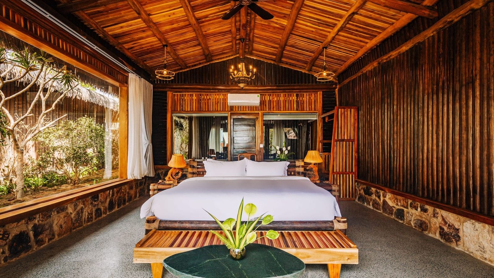 rooms-villa-ong-lang-bayfront-2bedroom