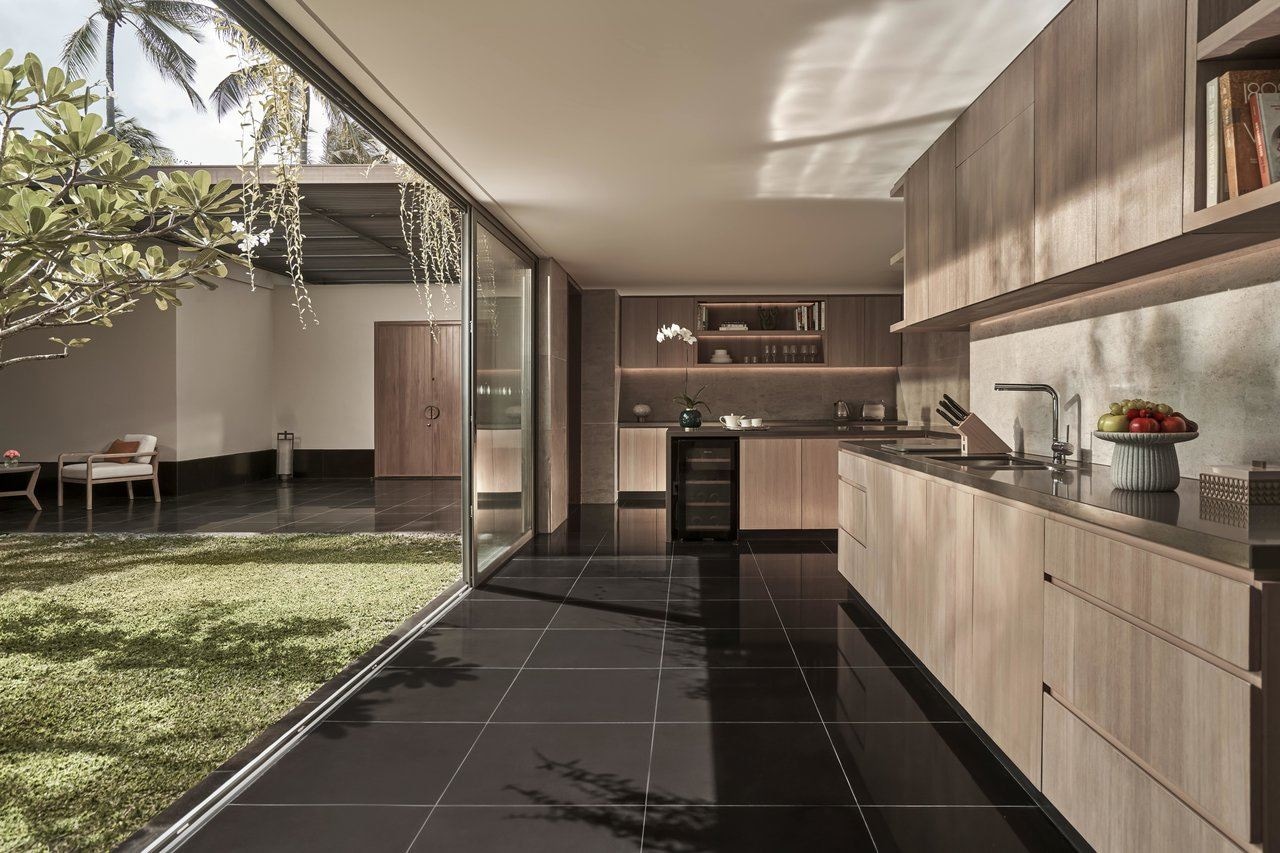 rooms-king-beach-pool-villa-no-extra-bed