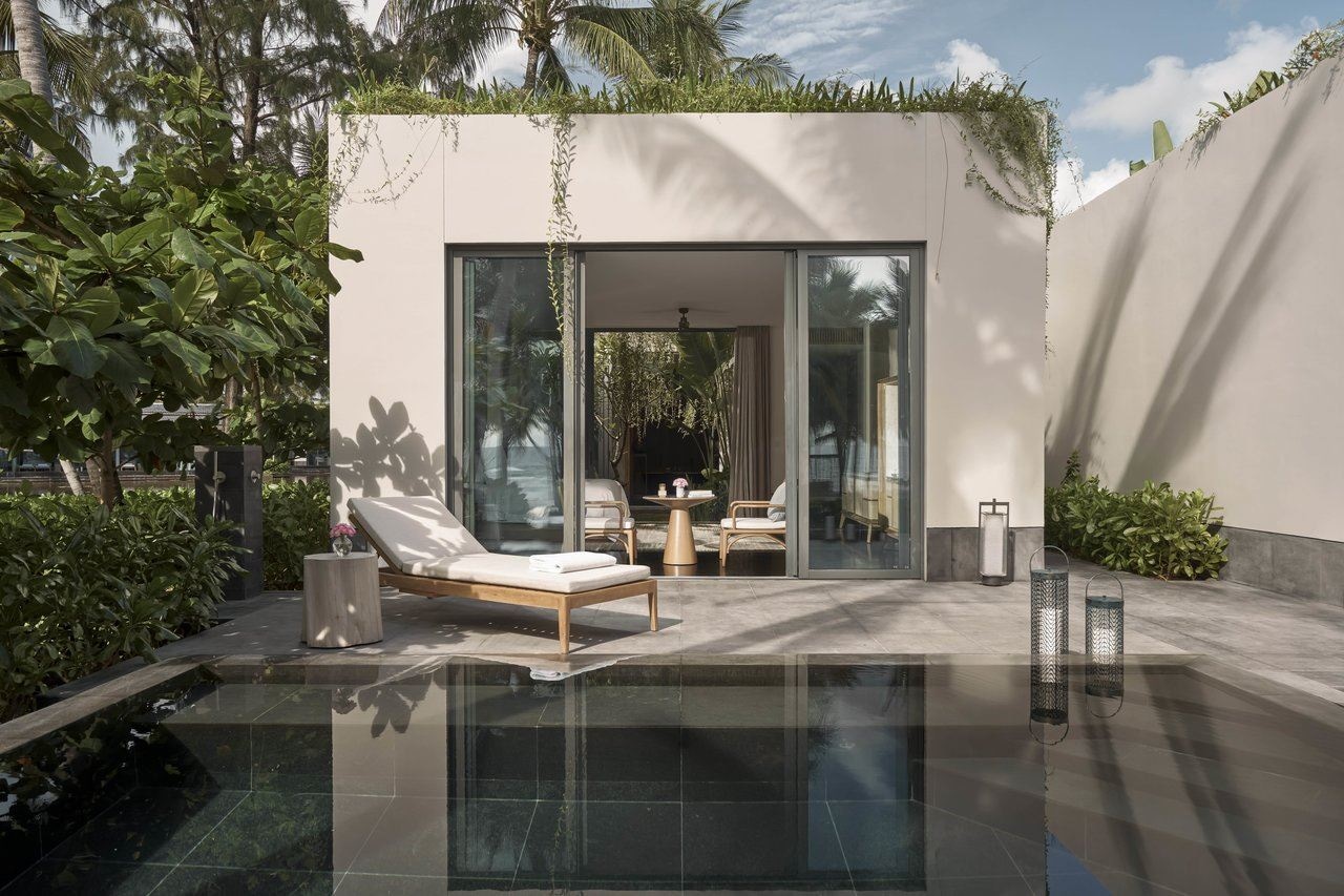 rooms-threebedroom-beach-pool-villa