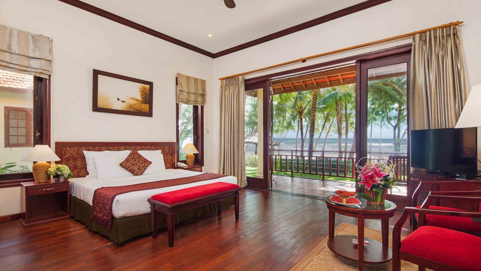 rooms-beachfront-villa-child-without-extra-bed