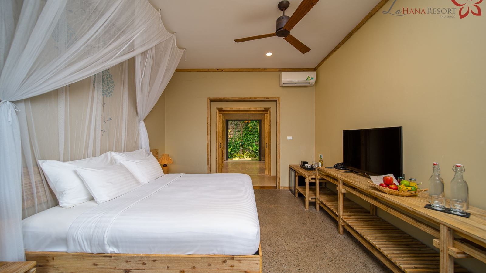 rooms-deluxe-bungalow-with-gardenview-child-without-extra-bed