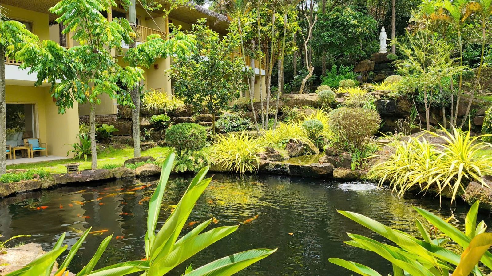 general-main-building