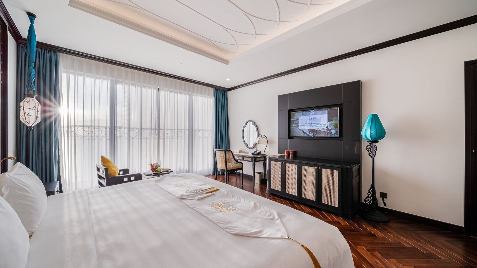 rooms-club-deluxe-ocean-view