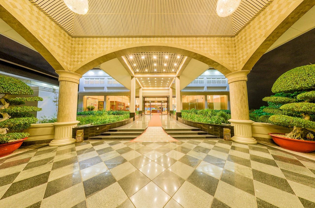 general-main-building