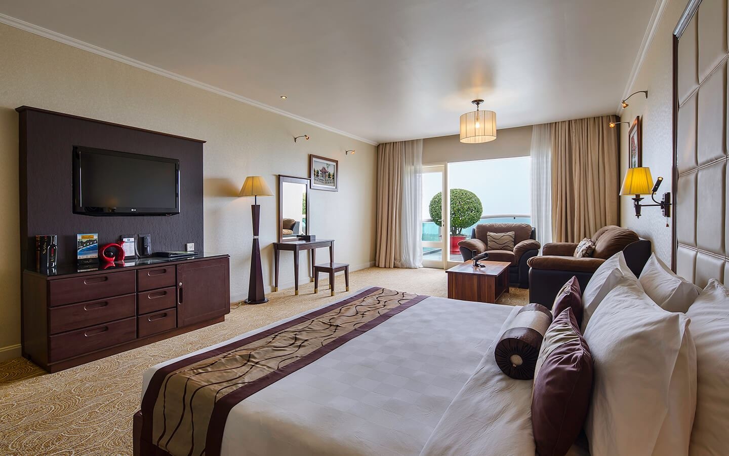 rooms-premium-deluxe-with-balcony-child-without-extra-bed