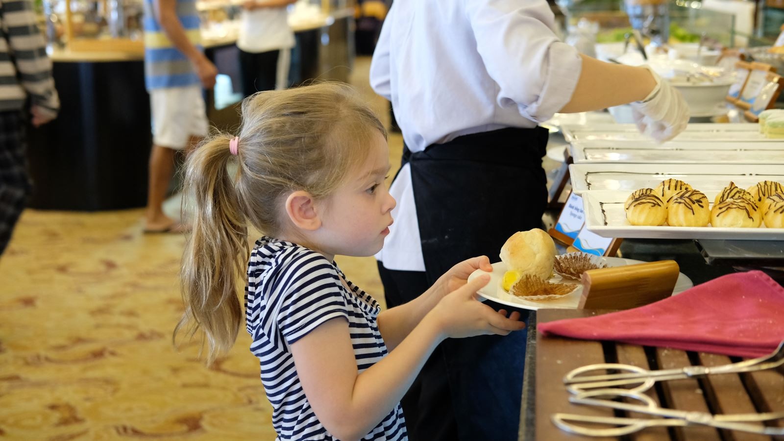 restaurants-restaurants