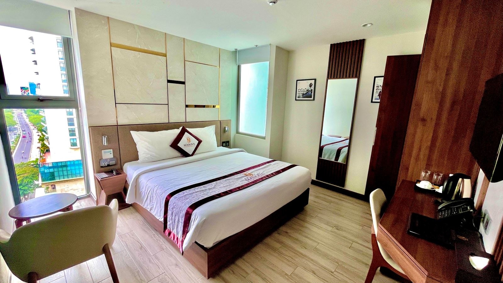 rooms-deluxe-partial-seaview-child-without-extra-bed