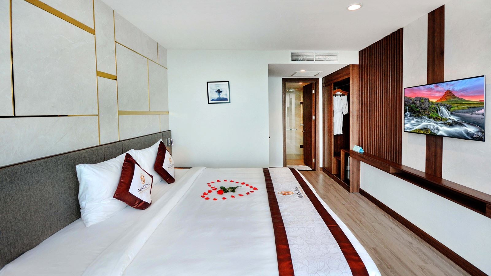 rooms-senior-seaview