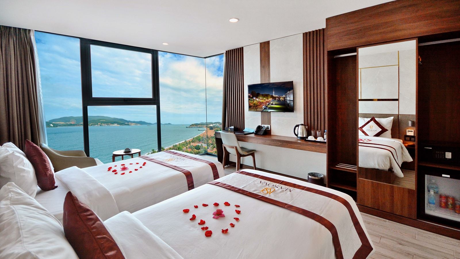 rooms-senior-seaview