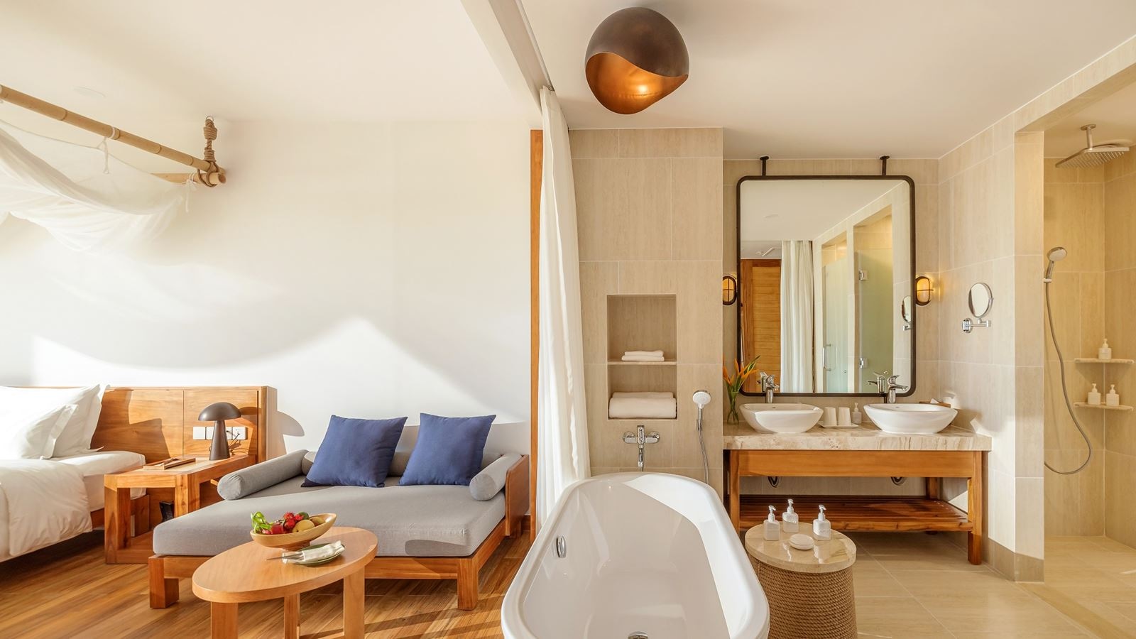 rooms-deluxe-seaview