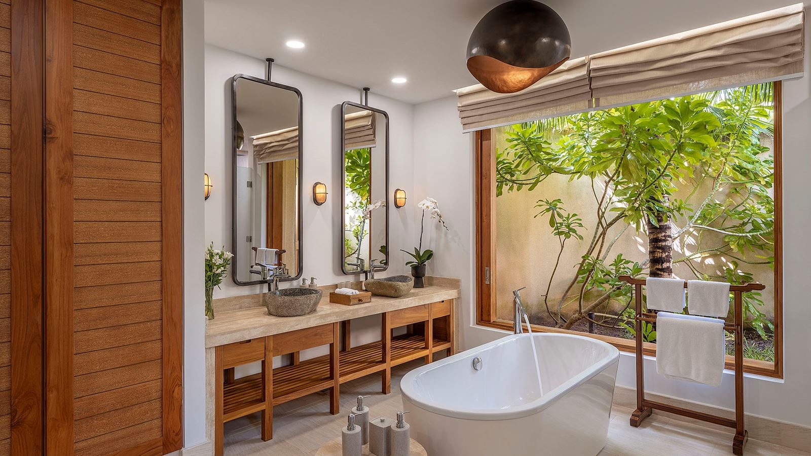 rooms-1-bedroom-pool-villa