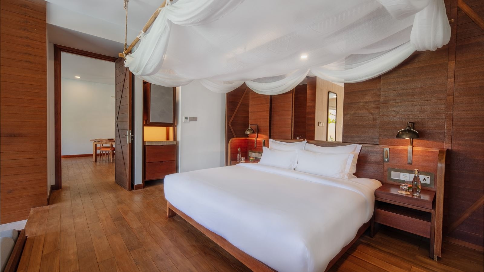 rooms-2-bedroom-beachfront-pool-villa