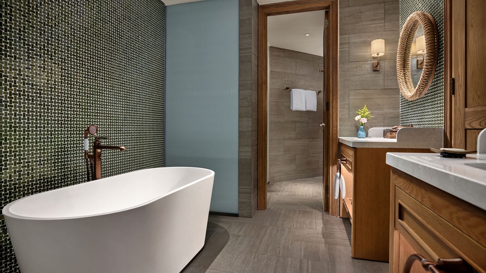 rooms-executive-family-suite-seaview-with-bunk-beds