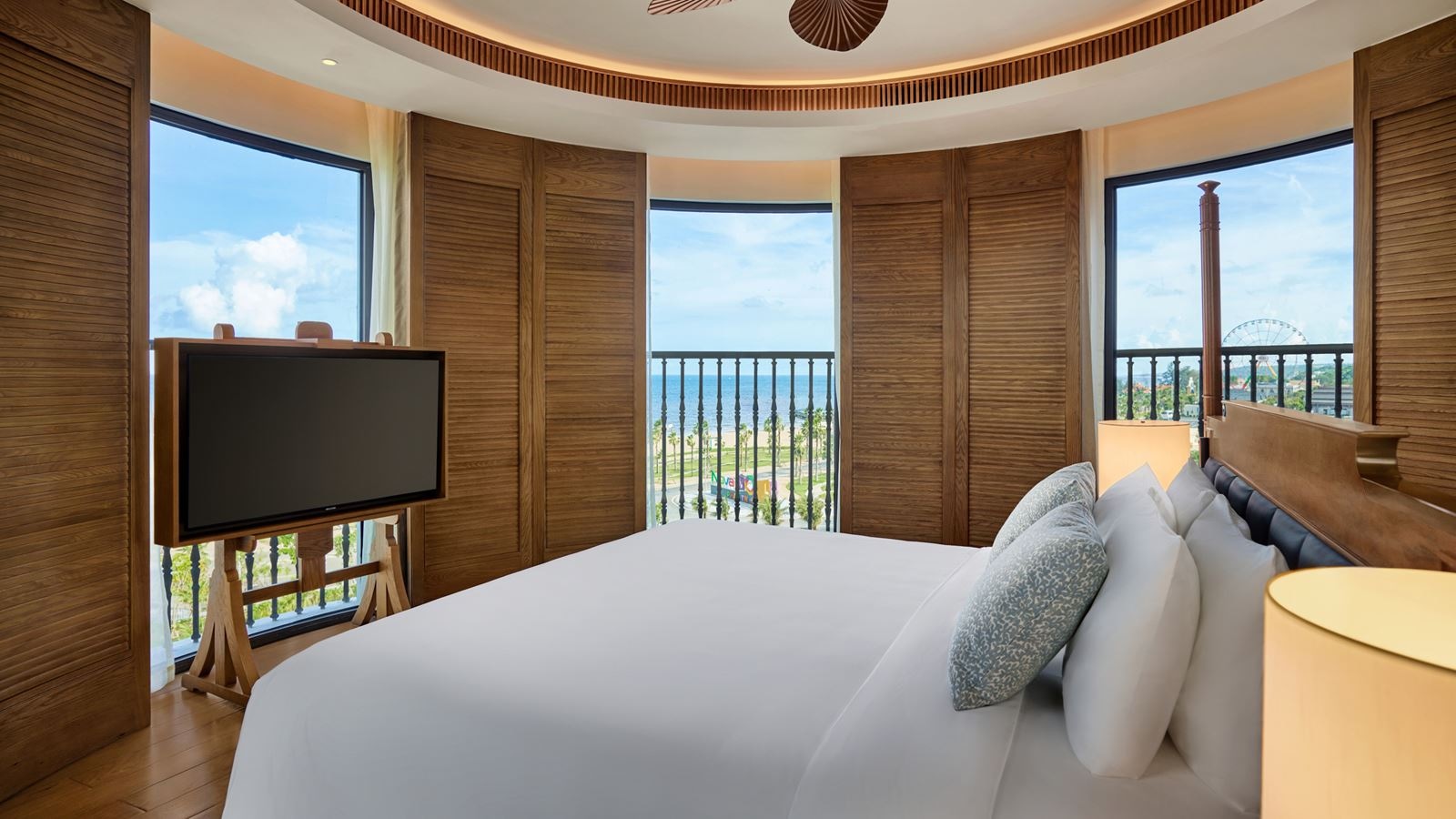 rooms-admiral-suite-with-oceanfront-child-without-extra-bed