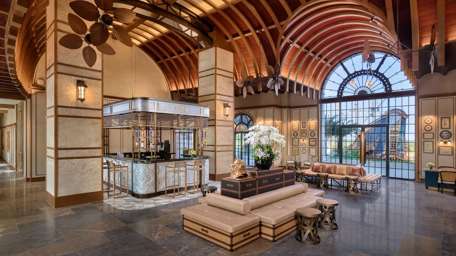 bars-the-captain-lounge